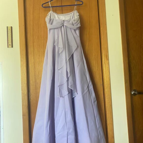 Lilac prom dress - Picture 2 of 2
